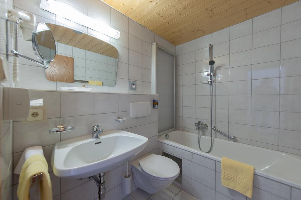 Hotel Jagdhof Bed & Breakfast Obergurgl Room photo